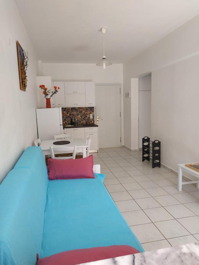 Livadi Apartments ปลาเกียส ภายนอก รูปภาพ